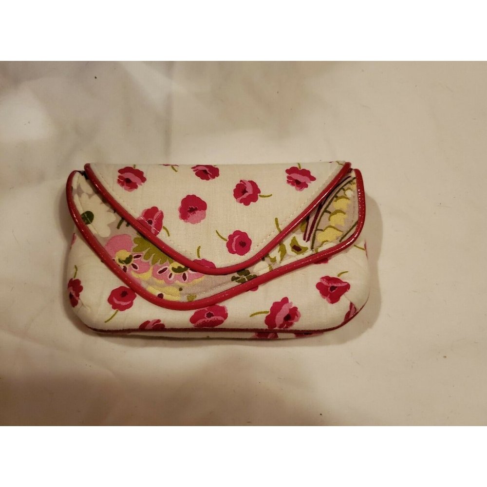 VERA BRADLEY Flapper Wristlet Wallet MAKE ME BLUSH